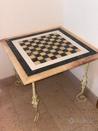 Tavolo in marmo