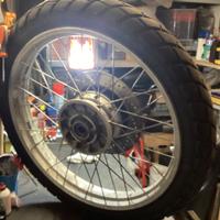 BMW r 100gs ruota 21