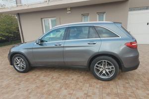 Automobile Mercedes GLC 250
