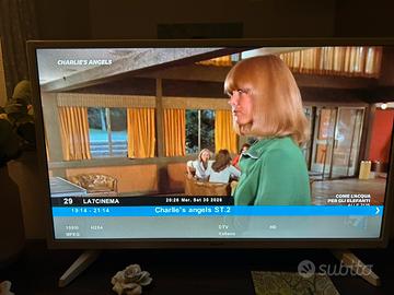 Tv SHARP AQUOS 32 pollici con Harman-Kardon