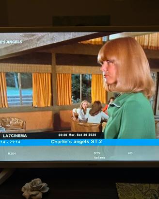Tv SHARP AQUOS 32 pollici con Harman-Kardon