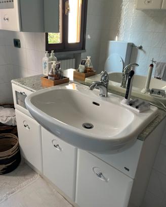 Mobile bagno completo con lavabo