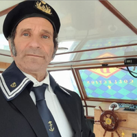 Barca KB nella darsena salinara