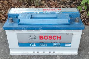 Batteria Bosch Silver 12v  95Ah  800A