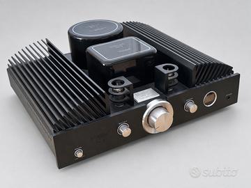 Amplificatore integrato a valvole Magnat RV3
