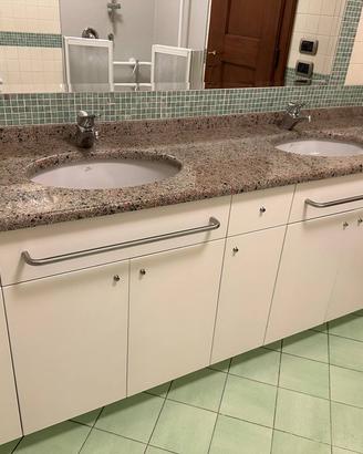 Mobile Bagno in Marmo con 2 lavandani