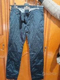 pantaloni dritti