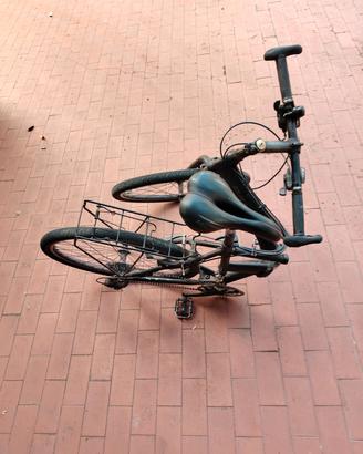 bici pieghevole=folding bike DAHON