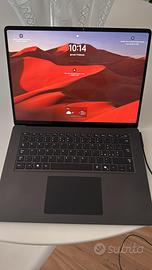Microsoft Surface Laptop 7 ( 1600€ listino ) +Dock