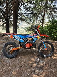 KTM EXC 300 2017 – Ultimo modello a carburatore