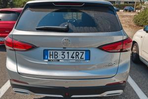MG ZS Hybrid+ Luxury