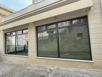 Locale commerciale a Ruffano