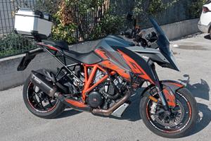 KTM SUPER DUKE 1290 GT