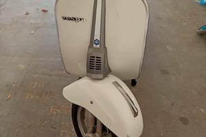 Vespa 50 special