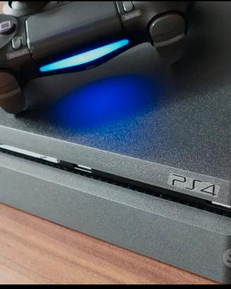 Ps4 slim 1 tb perfetta + gioco