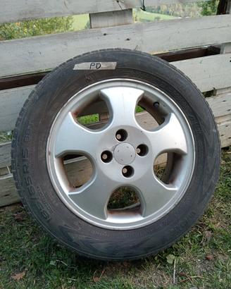 cerchi in lega R15 fiat Opel 4 fori