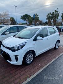 Kia Picanto Amt style
