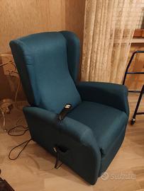 Poltrona reclinabile alzapersone