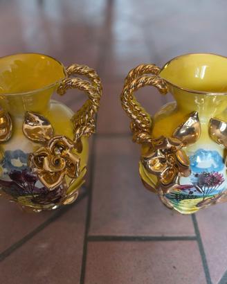 Coppia di vasi in ceramica