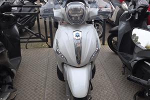Piaggio Beverly 300 i.e. esamino permuta - finanzi