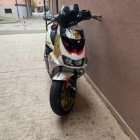 Aprilia sr