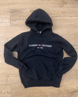 Tommy Hilfiger sweatshirt