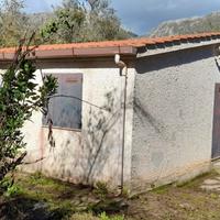 Villetta Piano Geli + 1600 mq Terreno