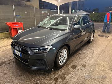 Audi A1 SPB 30 TFSI S tronic identity Black 2024