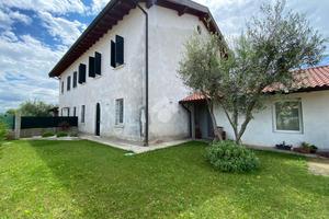 CASA INDIPENDENTE A CAZZAGO SAN MARTINO