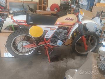 moto KTM GS 80 250