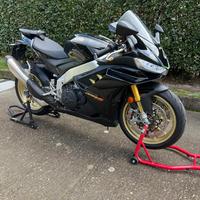 Aprilia RSV4