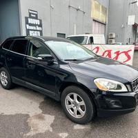 Volvo XC 60 2.4 4x4 (AUTOMATICA)