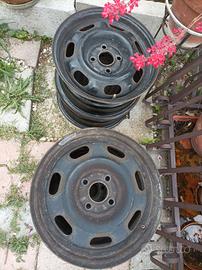 Cerchi in ferro lupo da 14