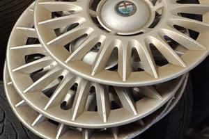 4 copricerchi originali alfa da 15 pollici