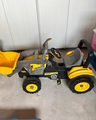 Peg perego excavator