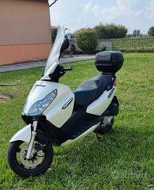 Scooter Piaggio EVO 300ie