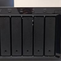 Synology DiskStation DS1512+ NAS