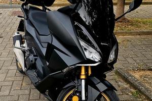 Honda 750  2024 2500 km