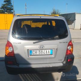 Hyundai Terracan 