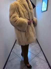 Pelliccia volpe bianca