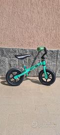 Bici senza pedali