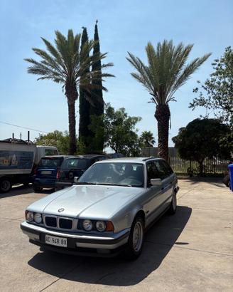 BMW E34 520i