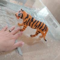 Animali di plastica 