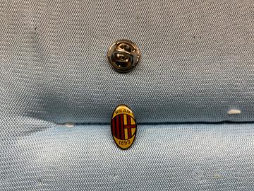 Pin spilla milan