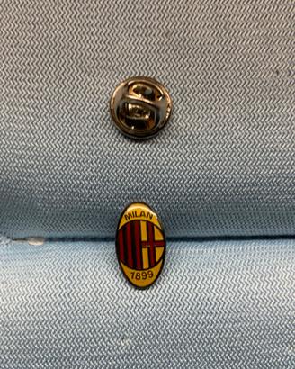 Pin spilla milan