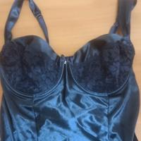 body intimo raso e Pizzo blu