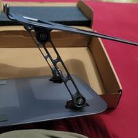 supporto per laptop o tablet 