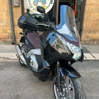 Honda Integra 700