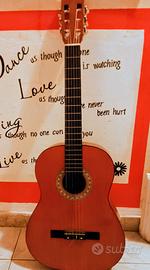 Chitarra classica storica con matricola