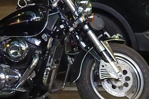 SUZUKI MARAUDER VZ 800
